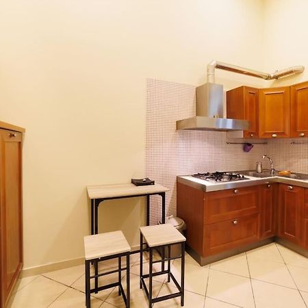 The San Gregorio Armeno Apartment By Houseinnaples Nápoles Exterior foto