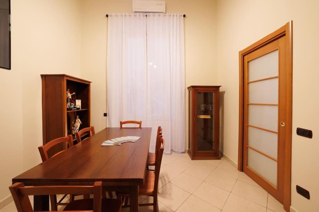 The San Gregorio Armeno Apartment By Houseinnaples Nápoles Exterior foto